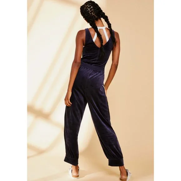 🎉LAST CHANCE🎉 NWT FP Movement Feel Good Velour Onesie / Navy Combo - Picture 2 of 7